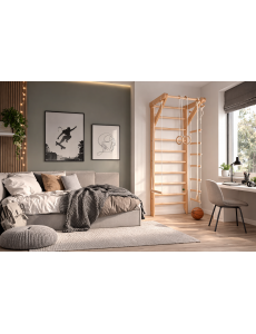  Magasság: Magasság 240 cm