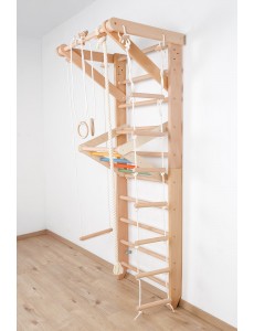  Magasság: Magasság 240 cm